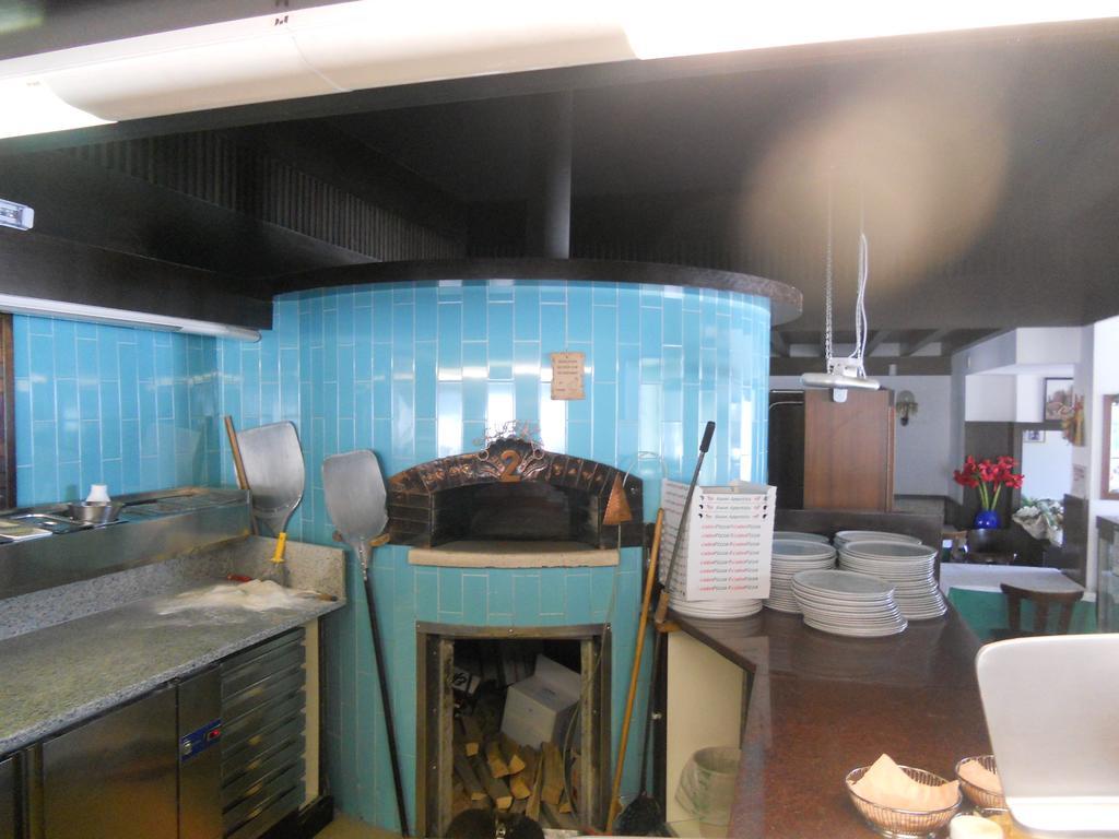 בלונו Hotel O'Scugnizzo 2 מראה חיצוני תמונה