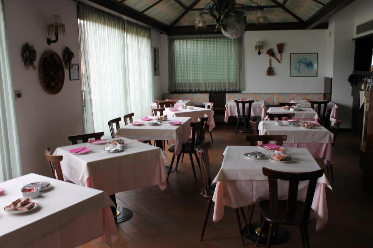 בלונו Hotel O'Scugnizzo 2 מראה חיצוני תמונה