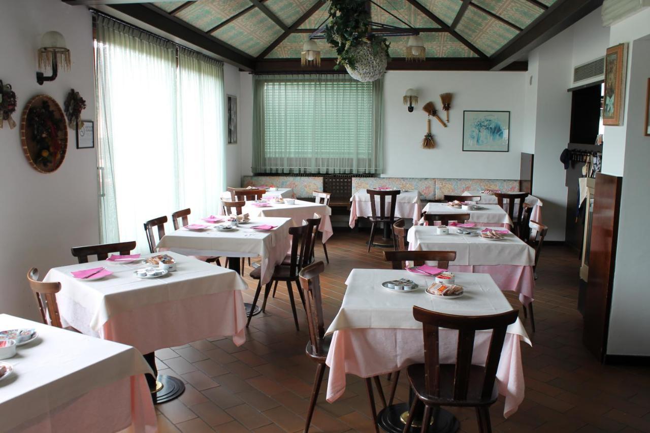בלונו Hotel O'Scugnizzo 2 מראה חיצוני תמונה