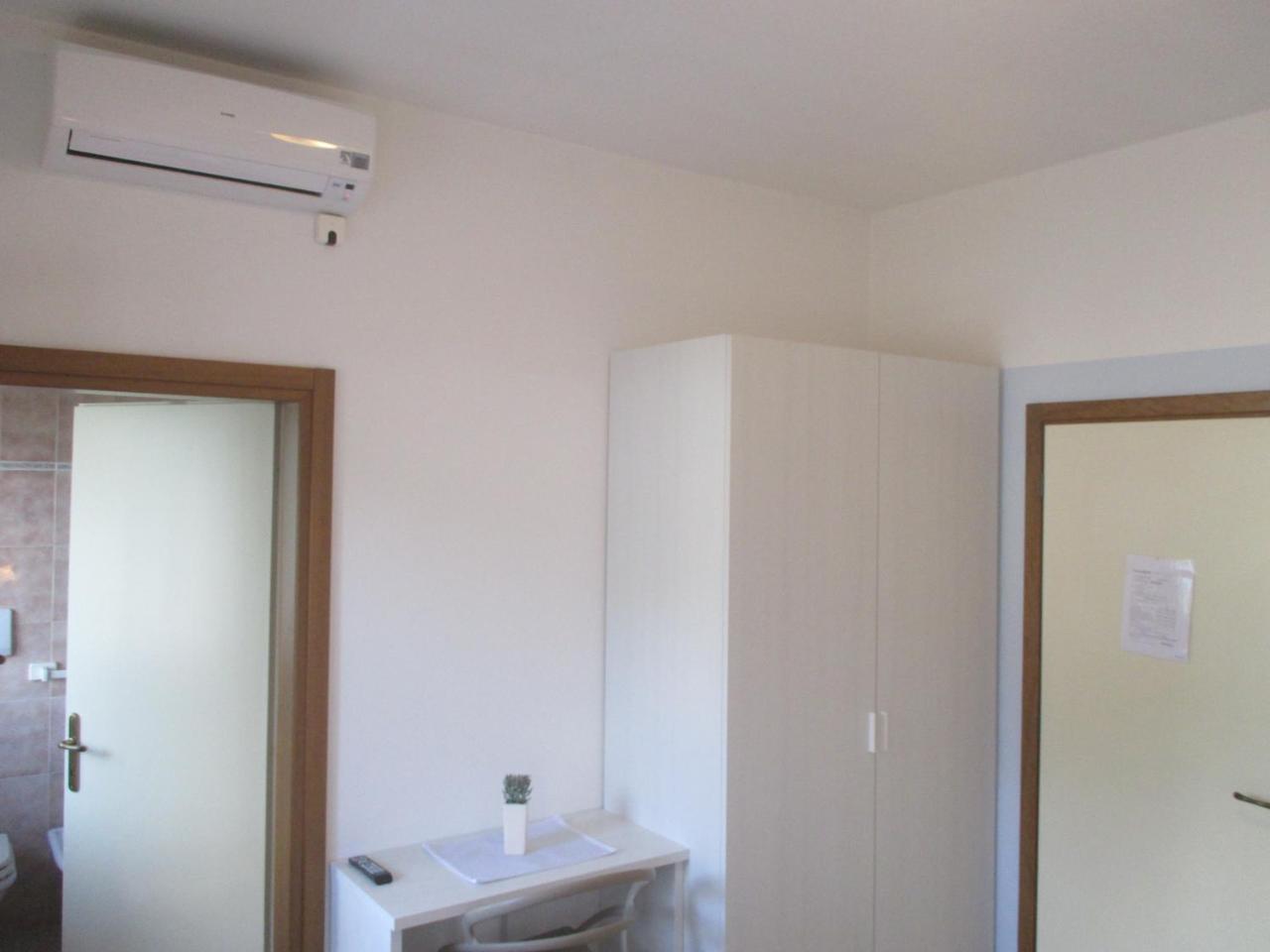 בלונו Hotel O'Scugnizzo 2 מראה חיצוני תמונה