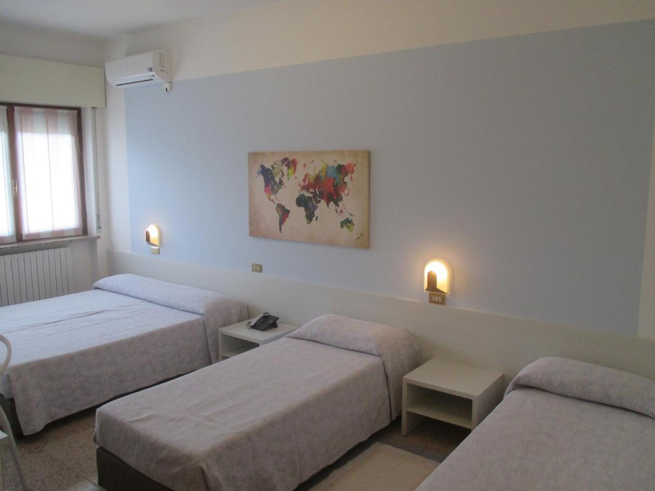 בלונו Hotel O'Scugnizzo 2 מראה חיצוני תמונה