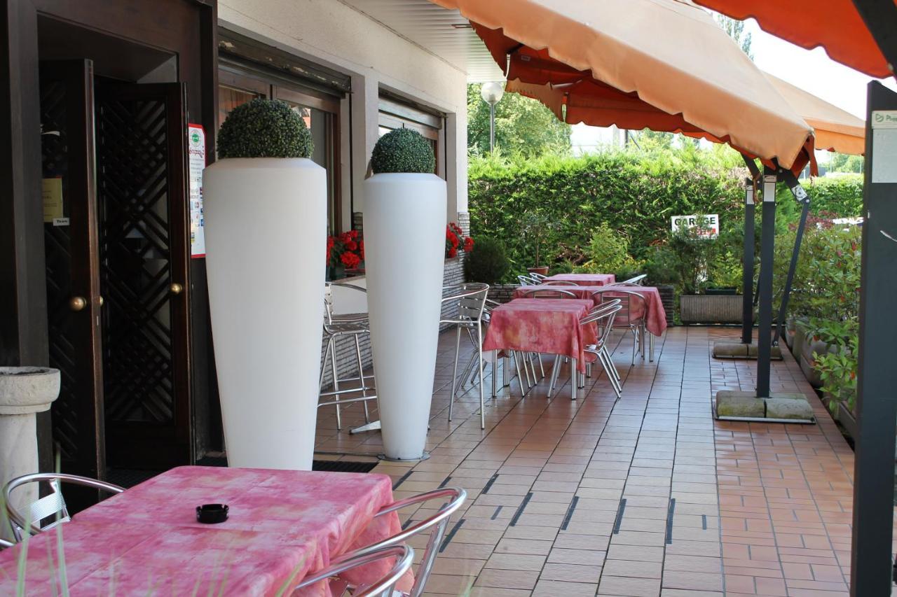 בלונו Hotel O'Scugnizzo 2 מראה חיצוני תמונה