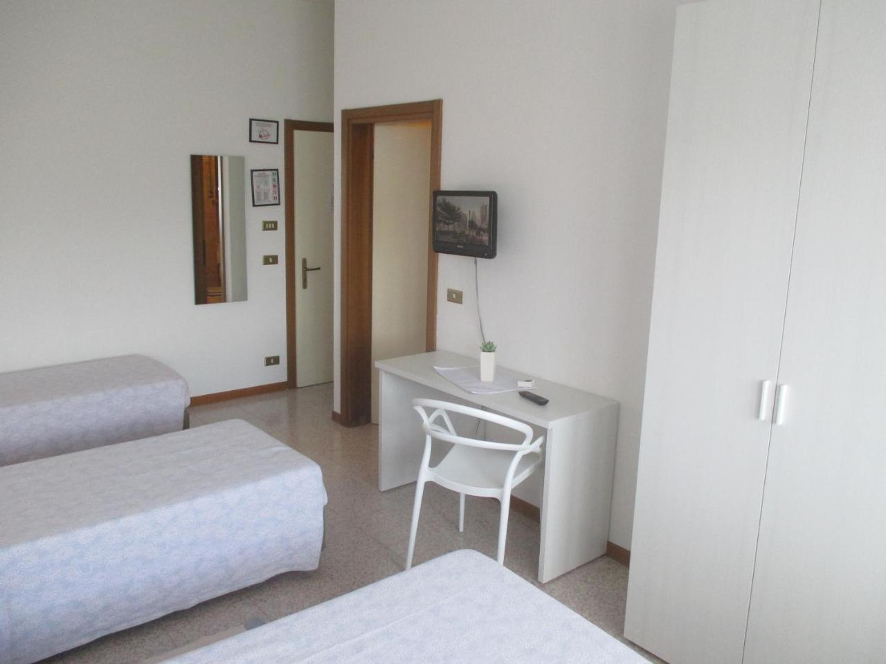 בלונו Hotel O'Scugnizzo 2 מראה חיצוני תמונה