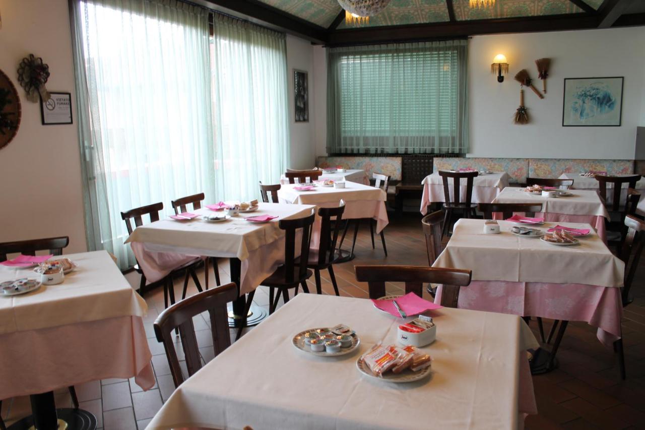 בלונו Hotel O'Scugnizzo 2 מראה חיצוני תמונה