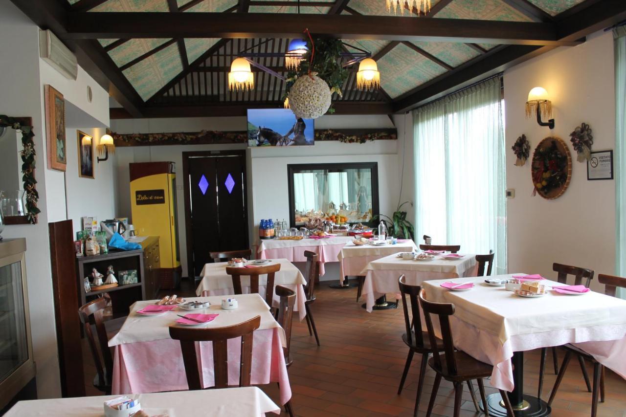 בלונו Hotel O'Scugnizzo 2 מראה חיצוני תמונה