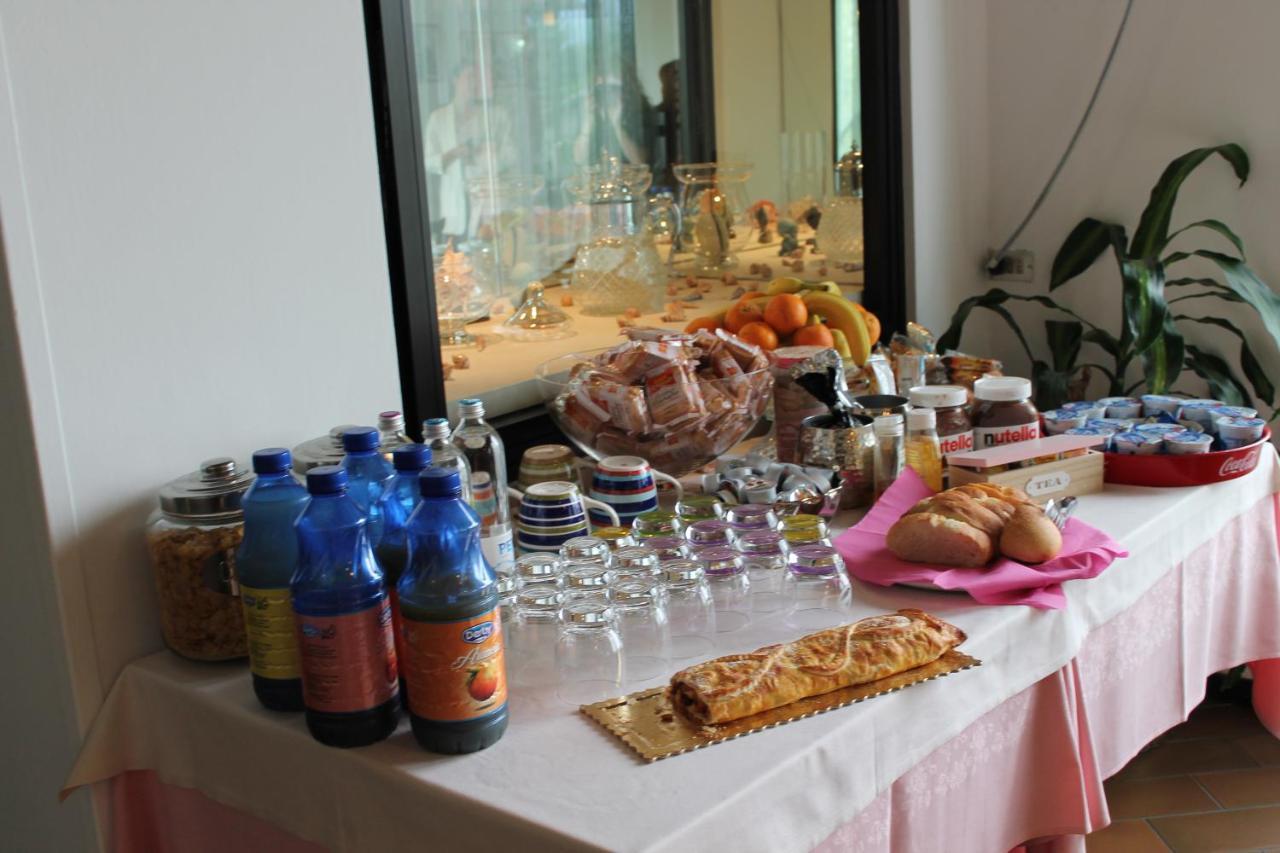 בלונו Hotel O'Scugnizzo 2 מראה חיצוני תמונה
